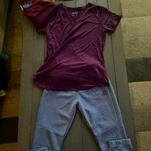 Jogging Outfit For Sale: HAT, Top, and Jogging pants.